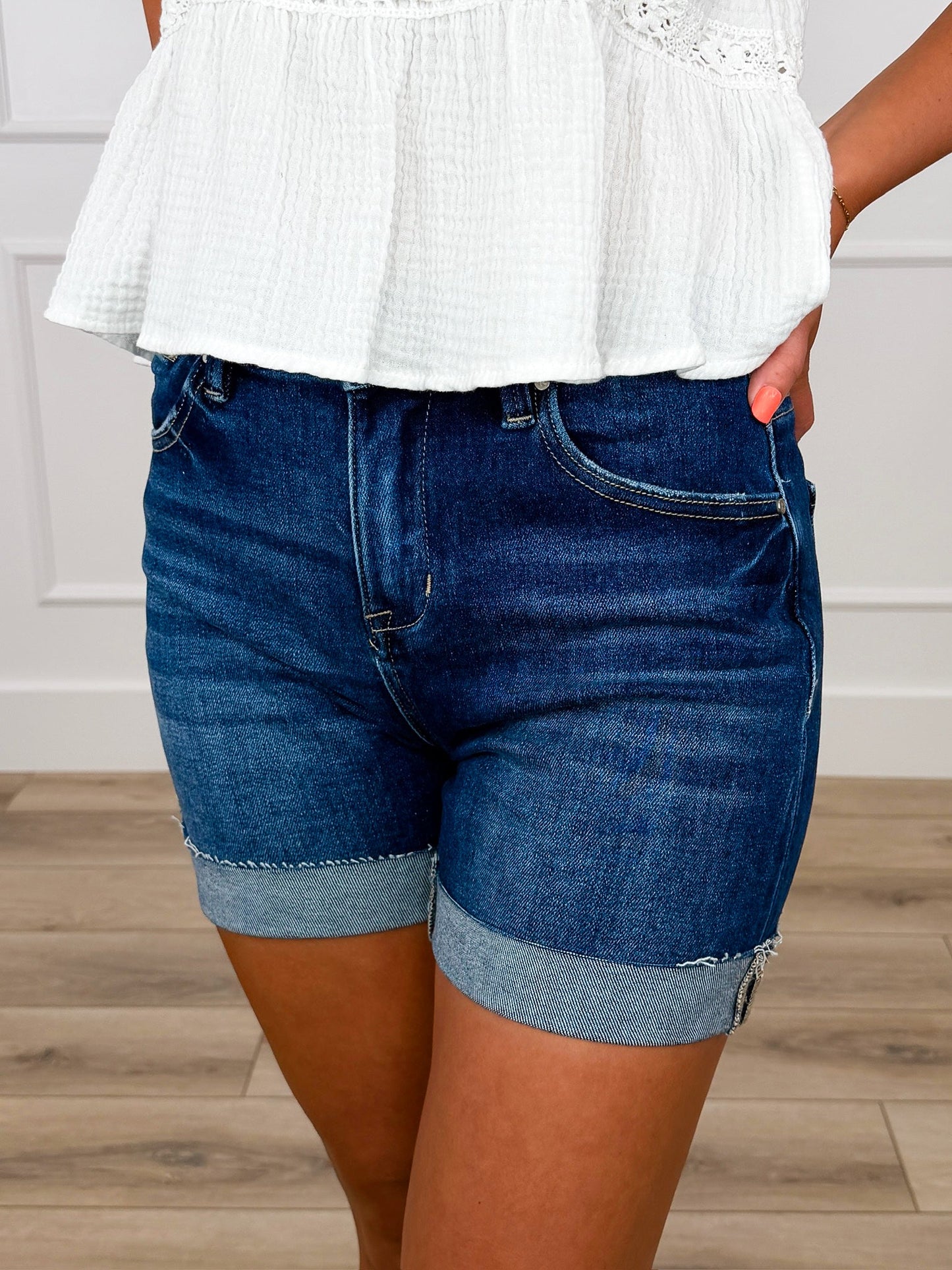 Short en jean Risen Mila taille haute à revers (non usé)