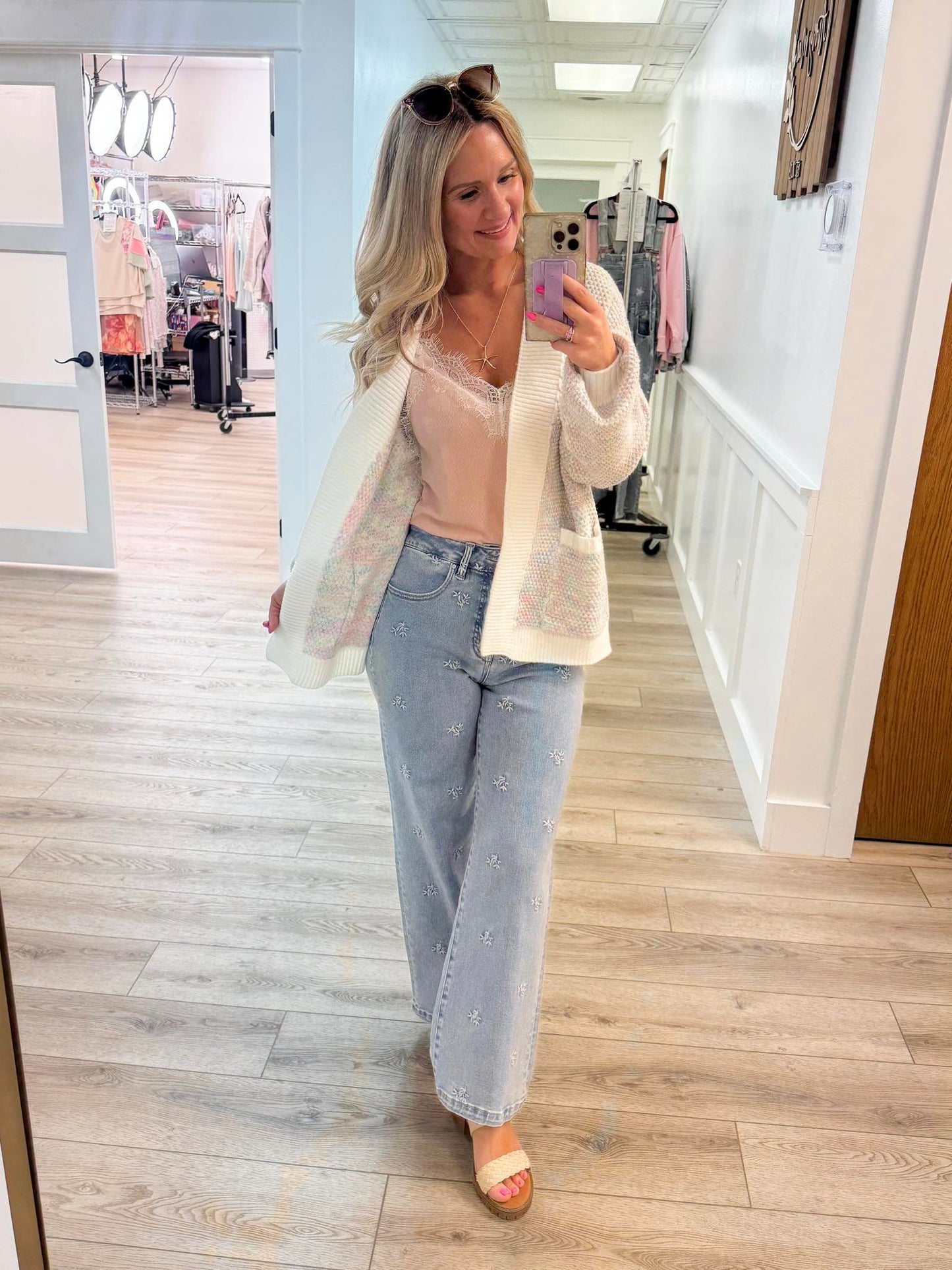 Jeans larges taille haute sans défaut Risen Kayla (délavage clair)