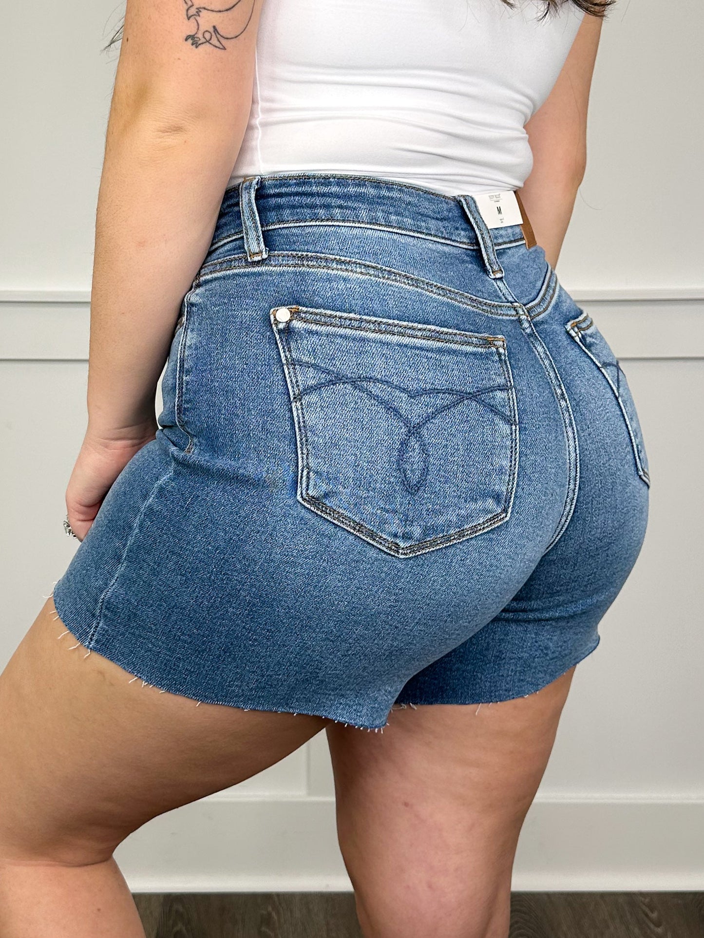 Judy Blue Zoey High-Rise Denim Shorts - Medium Wash (Raw Hem, Non-Distressed)