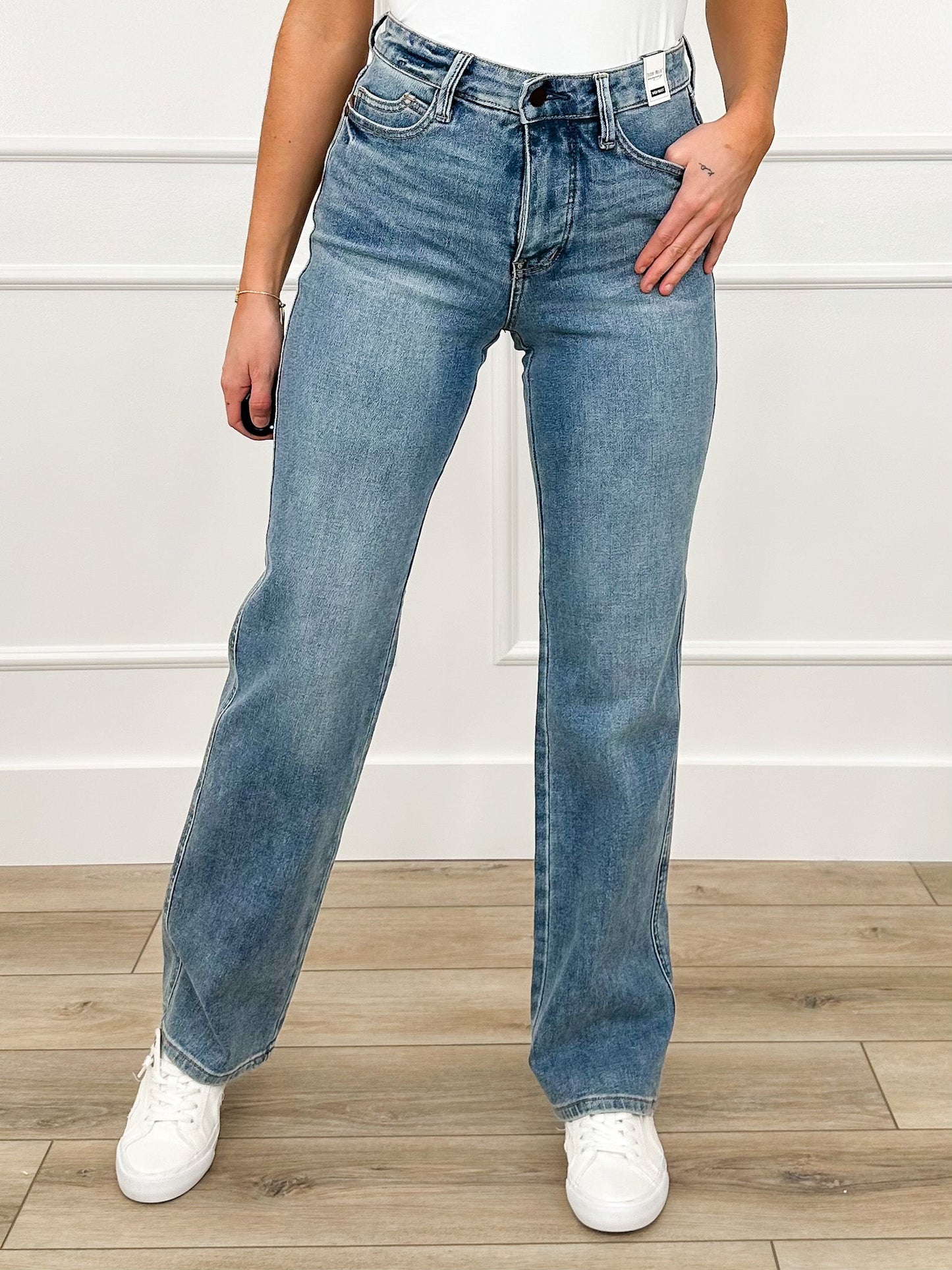 Judy Blue Tatum Tummy Control Slim Straight Leg Jeans - Medium Wash (Non-Distressed)