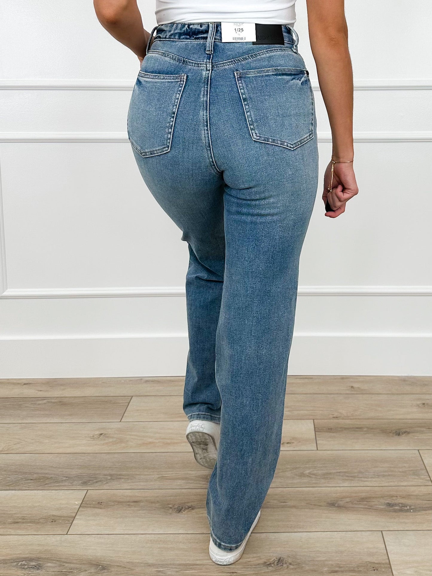 Judy Blue Tatum Tummy Control Slim Straight Leg Jeans - Medium Wash (Non-Distressed)