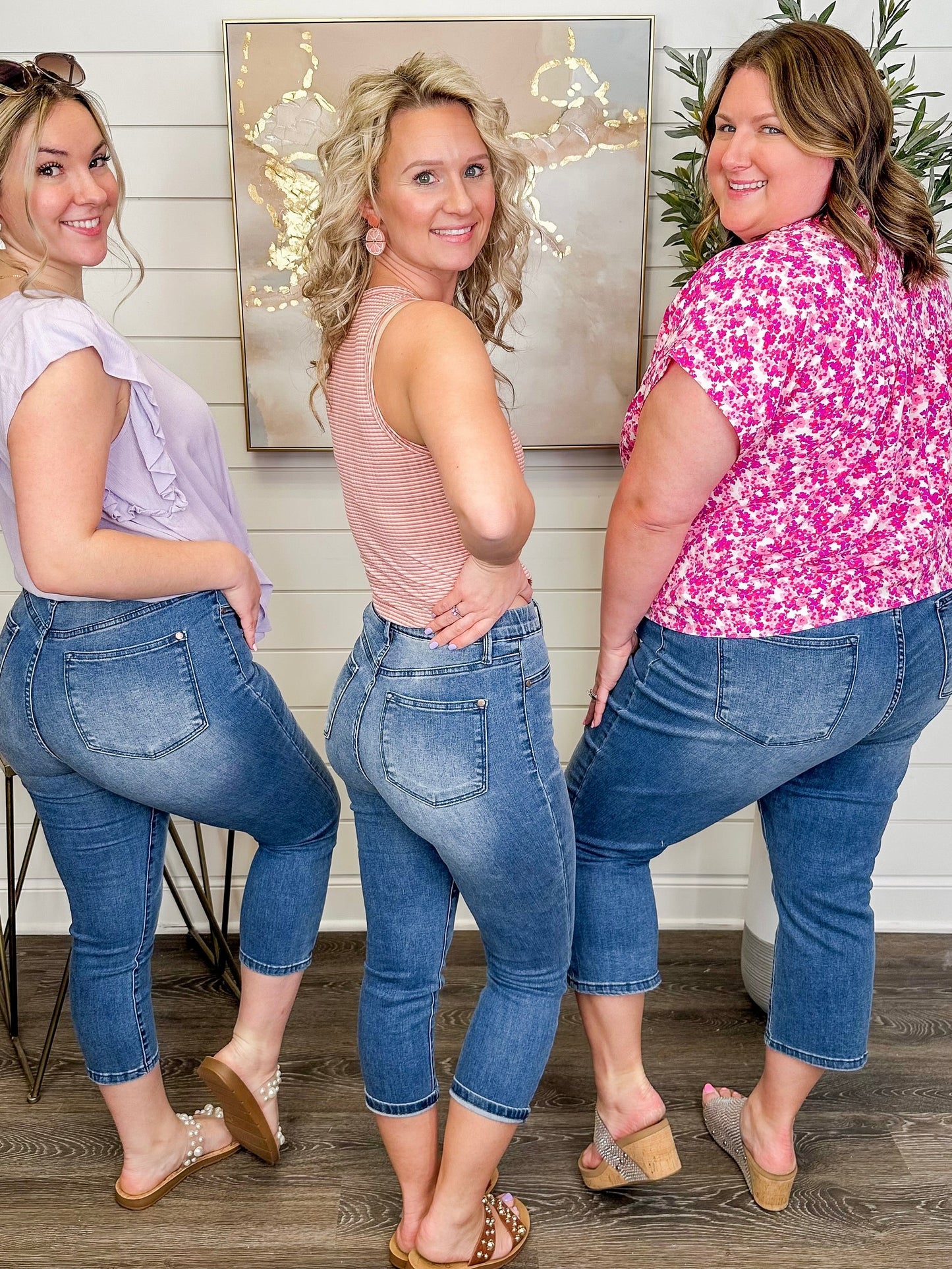 Judy Blue Elle High-Rise Capris - Medium Wash (Pull On, Moisture Control, Non-Distressed)