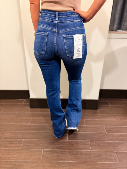 Jeans bleu foncé bootcut taille haute double bouton à ourlet brut effet ventre plat Risen Selena