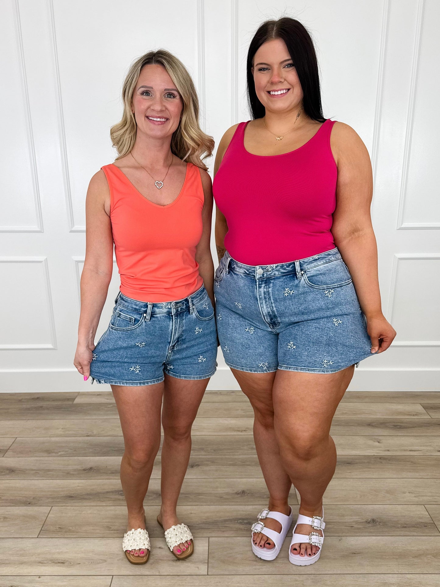 Short en jean taille haute Risen Ember - Délavage clair (Broderie, Non usé)