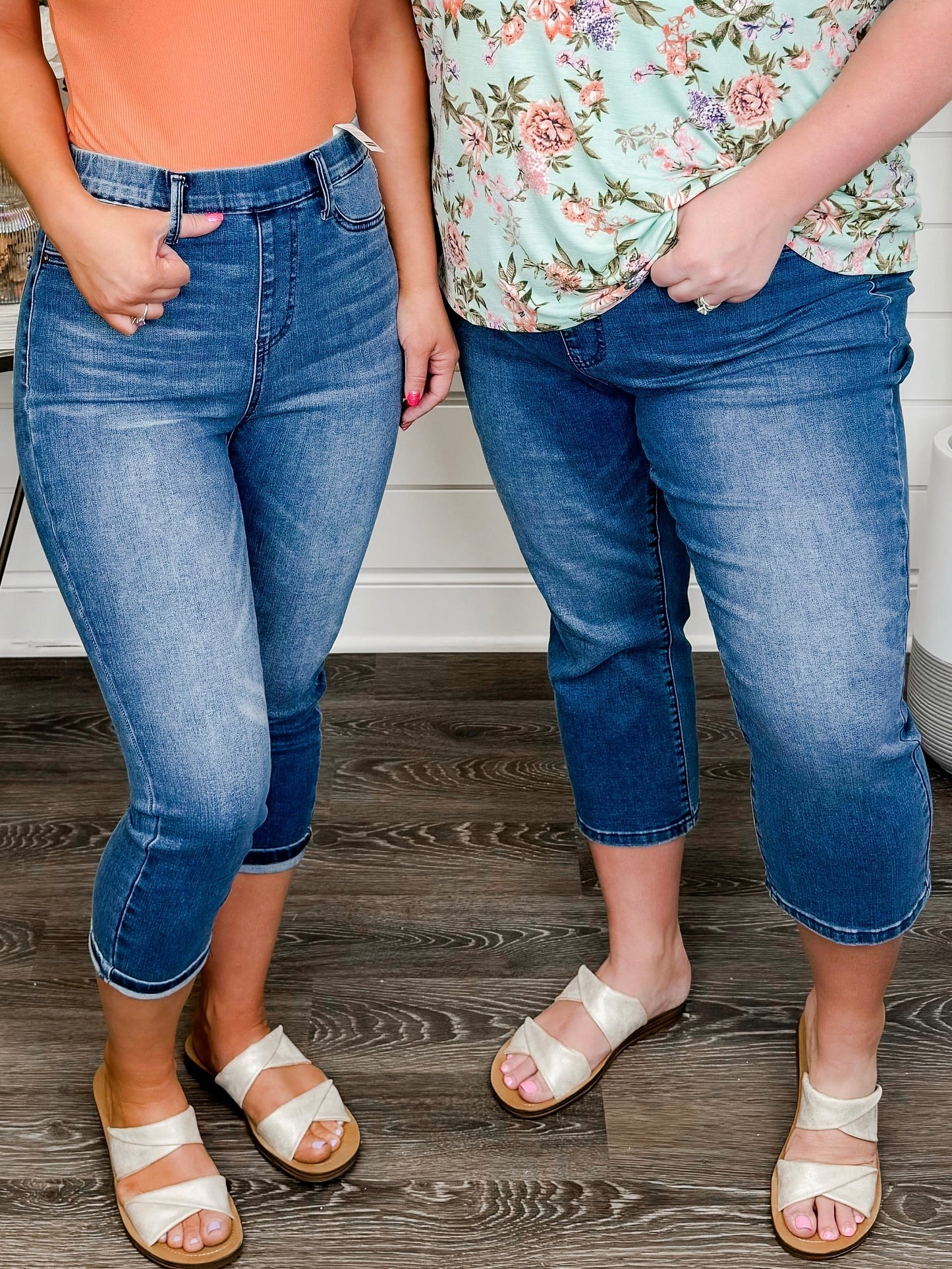 Judy Blue Elle High-Rise Capris - Medium Wash (Pull On, Moisture Control, Non-Distressed)